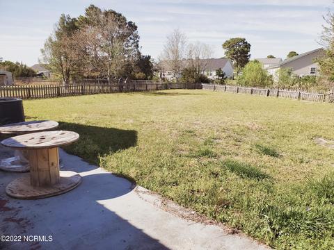 415 E Volant St, Hubert, NC 28539 photo 30