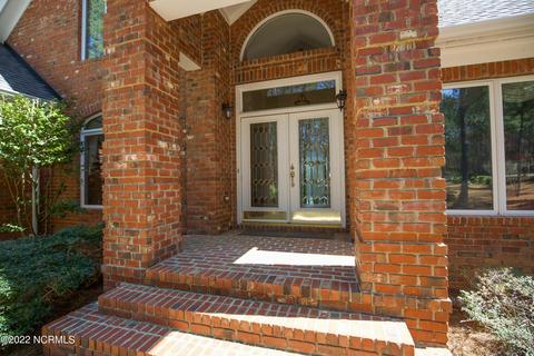 19 Abington Dr, Pinehurst, NC 28374 photo 2