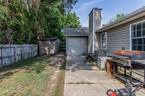 3017 E Windgate Ct, Jacksonville, NC 28546 photo 5