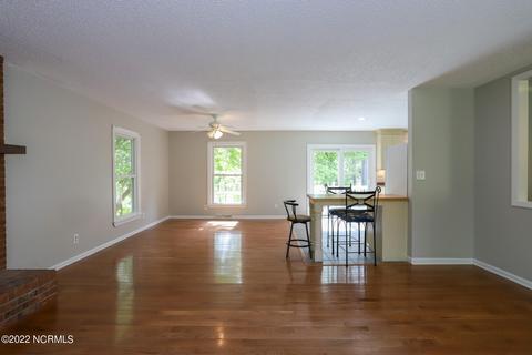 167 Devonshire Ave W, West End, NC 27376 photo 5