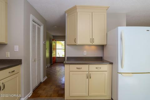 167 Devonshire Ave W, West End, NC 27376 photo 9
