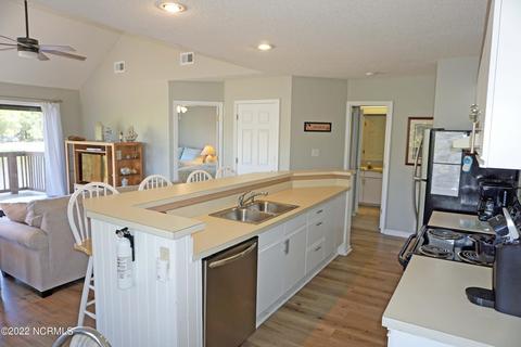 813 Colony Pl #E, Sunset Beach, NC 28468 photo 13
