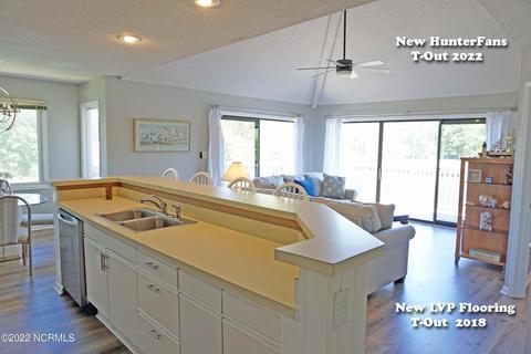 813 Colony Pl #E, Sunset Beach, NC 28468 photo 10