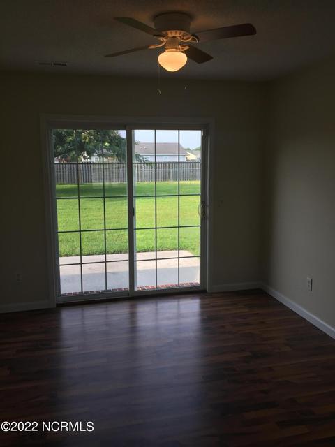 885 Sandridge Rd, Hubert, NC 28539 photo 8