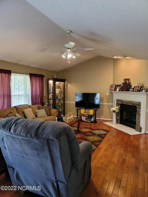 313 Blair Dr, Garner, NC 27529 photo 4