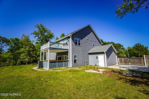 111 Ruby Yopp Cir, Sneads Ferry, NC 28460 photo 2