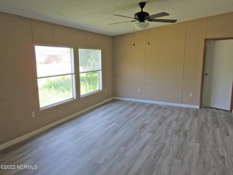 142 Haystack Branch Ln, Beulaville, NC 28518 photo 3