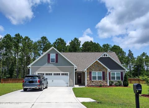 207 Albacore Ct, Hubert, NC 28539 photo 1
