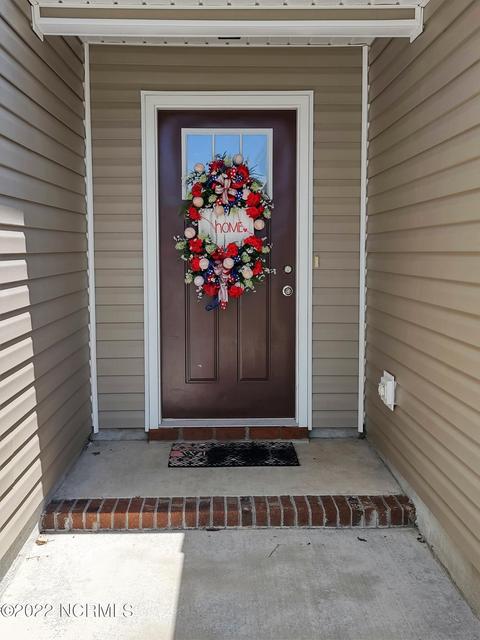 207 Albacore Ct, Hubert, NC 28539 photo 3