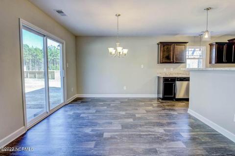 207 Albacore Ct, Hubert, NC 28539 photo 7