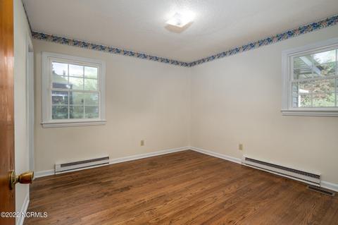 102 E Franklin St, Spring Hope, NC 27882 photo 18