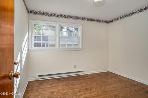 102 E Franklin St, Spring Hope, NC 27882 photo 13