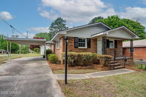 102 E Franklin St, Spring Hope, NC 27882 photo 3