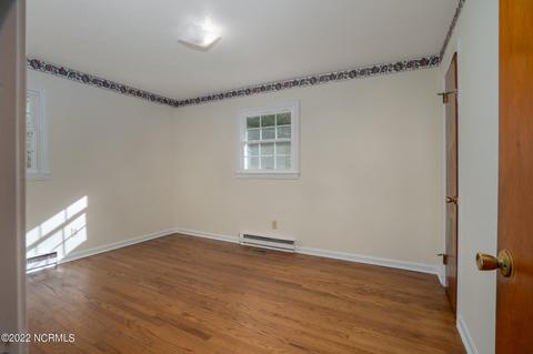 102 E Franklin St, Spring Hope, NC 27882 photo 15
