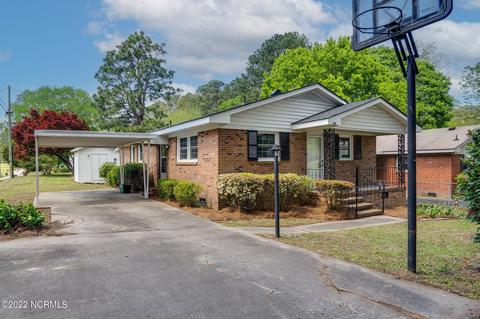 102 E Franklin St, Spring Hope, NC 27882 photo 2