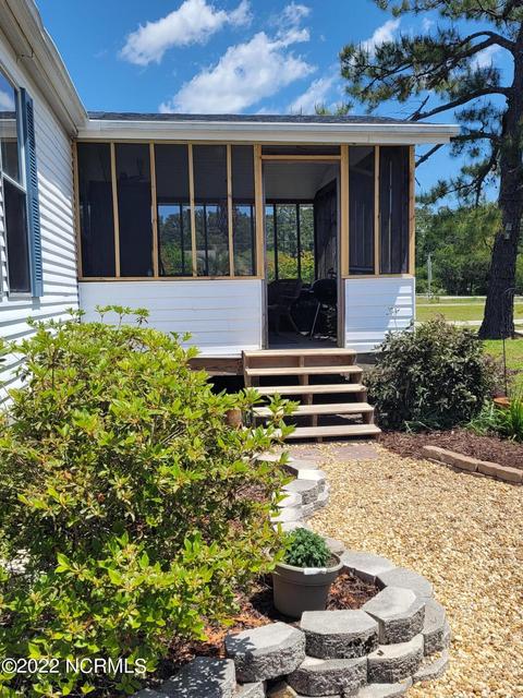 681 Straits Rd, Gloucester, NC 28528 photo 4