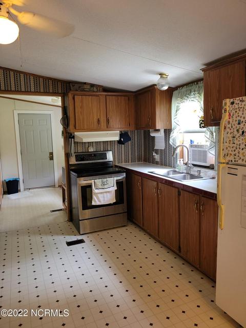 222 Bryson Dr, Hamlet, NC 28345 photo 52