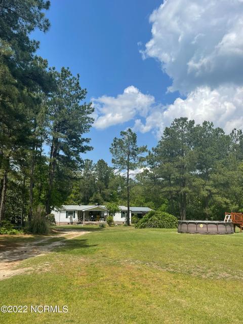 222 Bryson Dr, Hamlet, NC 28345 photo 2