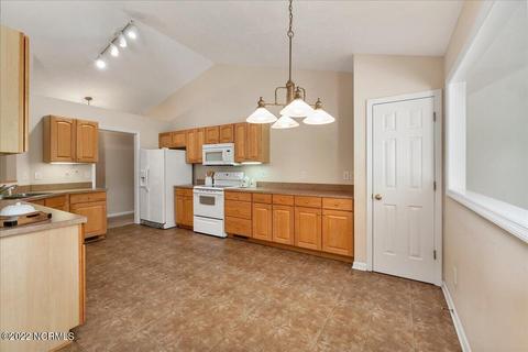 125 Sakonnet Trl, Pinehurst, NC 28374 photo 14