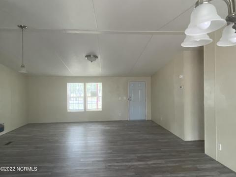 206 Timber Ln, Windsor, NC 27983 photo 4