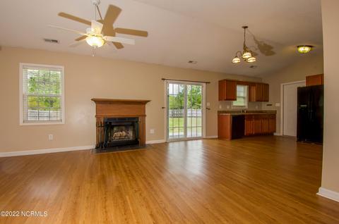 116 Jenna Rea Rd, Hubert, NC 28539 photo 8