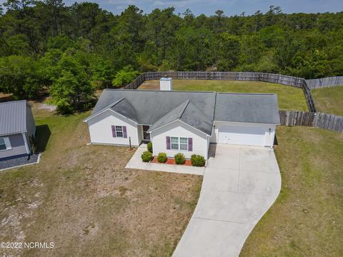 116 Jenna Rea Rd, Hubert, NC 28539 photo 5