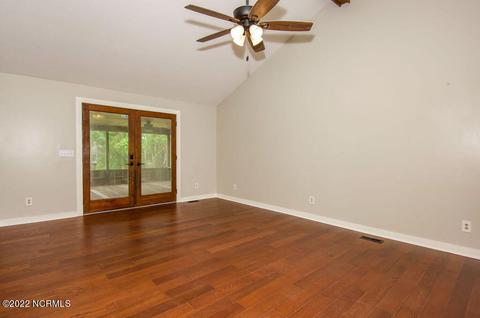 103 Glencroft Rd, Hubert, NC 28539 photo 8