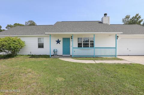 136 Parnell Rd, Hubert, NC 28539 photo 1