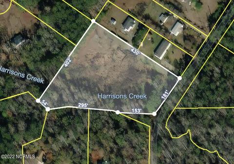 200 Holiday Dr, Hampstead, NC 28443 photo 2