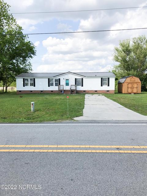 284 Gregory Fork Rd, Richlands, NC 28574 photo 4
