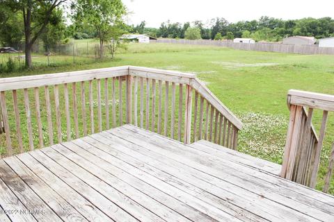 284 Gregory Fork Rd, Richlands, NC 28574 photo 12