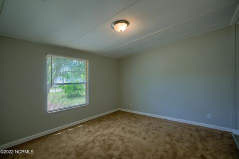 108 Pond Dr, Hubert, NC 28539 photo 18