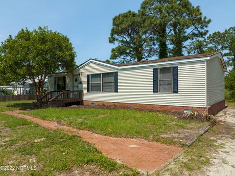 108 Pond Dr, Hubert, NC 28539 photo 2