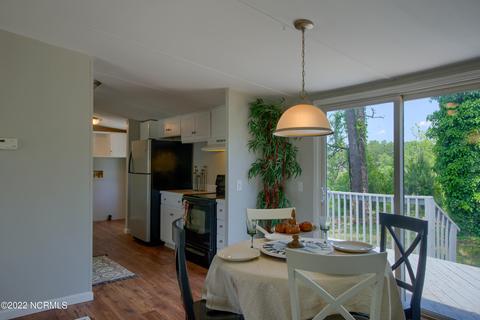 108 Pond Dr, Hubert, NC 28539 photo 8