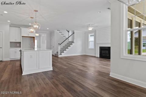 108 Bachmans Trl, Hampstead, NC 28443 photo 11