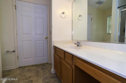 244 Firetree Ln, West End, NC 27376 photo 9