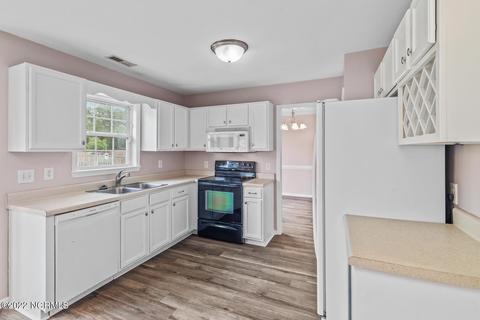 314 Trappers Rd, Hubert, NC 28539 photo 13