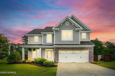 413 Wolfe Ln, Hubert, NC 28539 photo 1