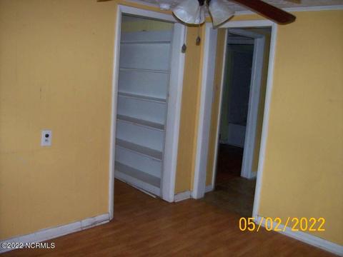 210 E Broad St, Beulaville, NC 28518 photo 6