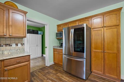 75 Bergman St, Hampstead, NC 28443 photo 15