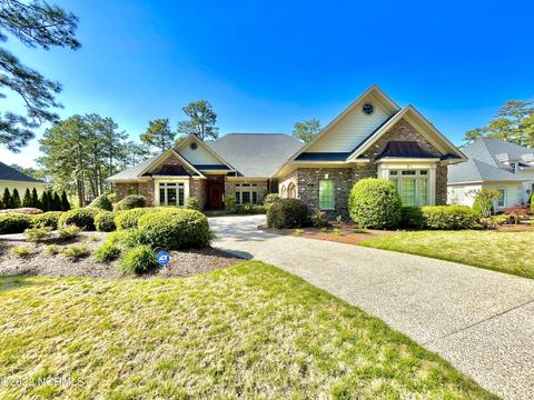 129 Saint Mellions Dr, Pinehurst, NC 28374 photo 2