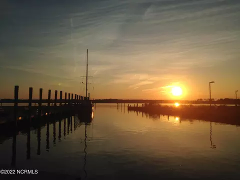 209 E Main St, Belhaven, NC 27810 photo 9