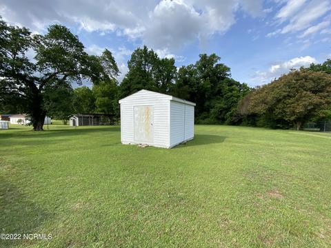 306 Winnifred St, Faison, NC 28341 photo 11