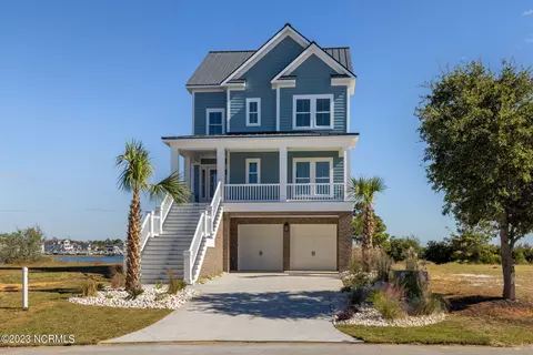 123 Greenhill Pl, Newport, NC 28570