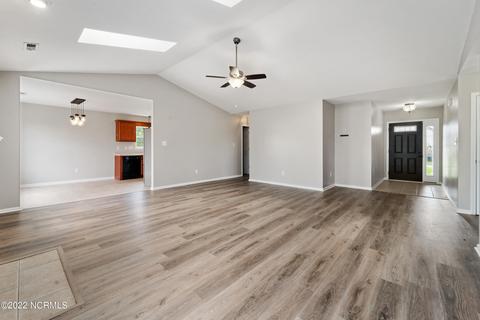 200 Traci Ct, Hubert, NC 28539 photo 9