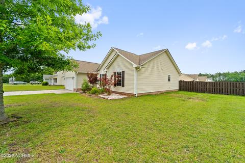 200 Traci Ct, Hubert, NC 28539 photo 4