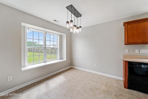 200 Traci Ct, Hubert, NC 28539 photo 12