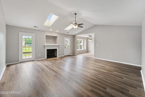 200 Traci Ct, Hubert, NC 28539 photo 8