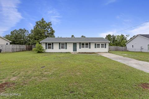 49 Riegel Dr, Hubert, NC 28539 photo 1