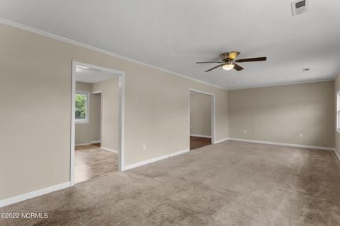49 Riegel Dr, Hubert, NC 28539 photo 4
